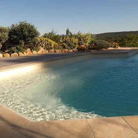 Chalet Cabanon Provencal En Pierres Et Acces Piscine Luxe